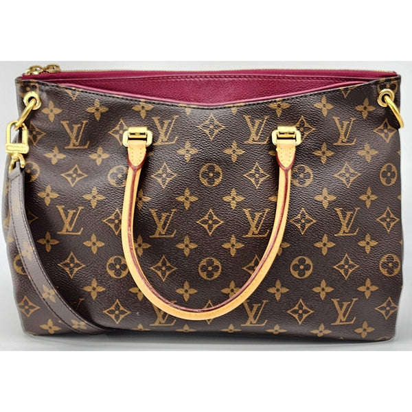 Louis Vuitton Pallas MM Satchel in Monogram Canvas | Excellent Condition