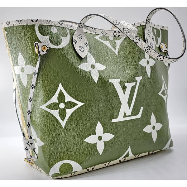Louis Vuitton Neverfull MM Tote in Monogram Canvas | Like New Condition