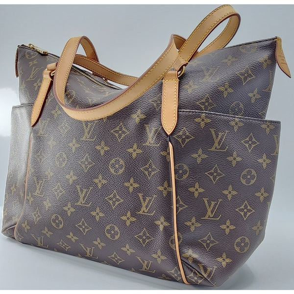 Louis Vuitton Totally MM Monogram Canvas Shoulder Bag in Mint Condition