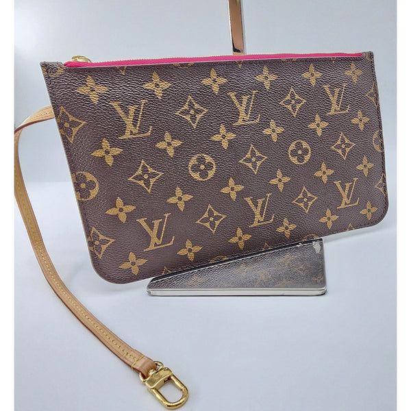 Louis Vuitton Neverfull GM Pochette in Monogram Canvas in Mint Condition