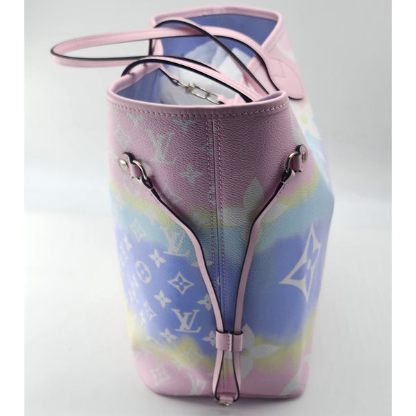 Louis Vuitton Escale Pastel Pink Neverfull MM With Pochette In Like New Condition