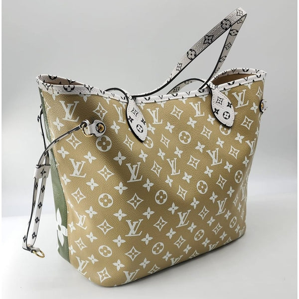 Louis Vuitton Neverfull MM Tote in Monogram Canvas | Like New Condition