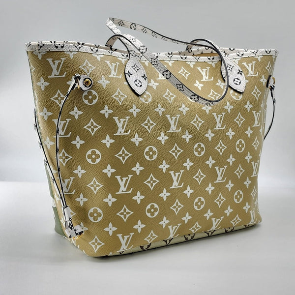 Louis Vuitton Neverfull MM Tote in Monogram Canvas | Like New Condition