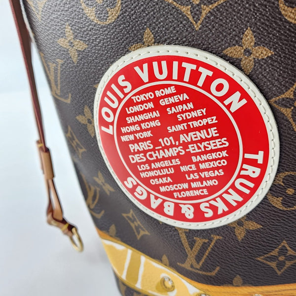 Louis Vuitton Neverfull L'oeil Screen MM Tote With Pochette In Like New Condition