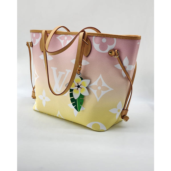 Louis Vuitton Neverfull Giant Neverfull Giant By The Pool MM Tote In Mint Condition