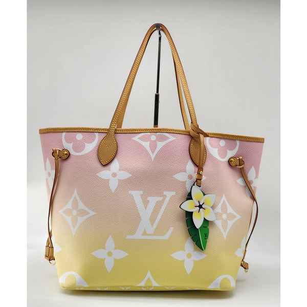 Louis Vuitton Neverfull Giant By The Pool MM Tote W/ Pochette In Mint Condition