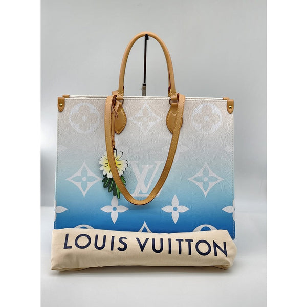 Louis Vuitton Monogram Giant By The Pool Onthego GM & Neverfull Tote Multicolor Special Edition In Super Mint and Like New Condition