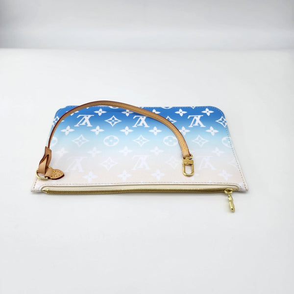 Louis Vuitton Neverfull MM Pochette in Multicolor Special Edition Monogram Canvas | Like New Condition