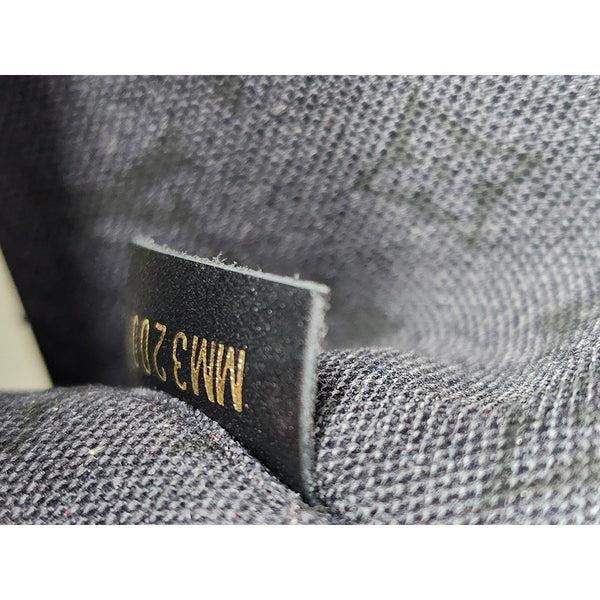 Louis Vuitton Crafty Giant MM Tote With Pochette In Monogram Canvas | Like New