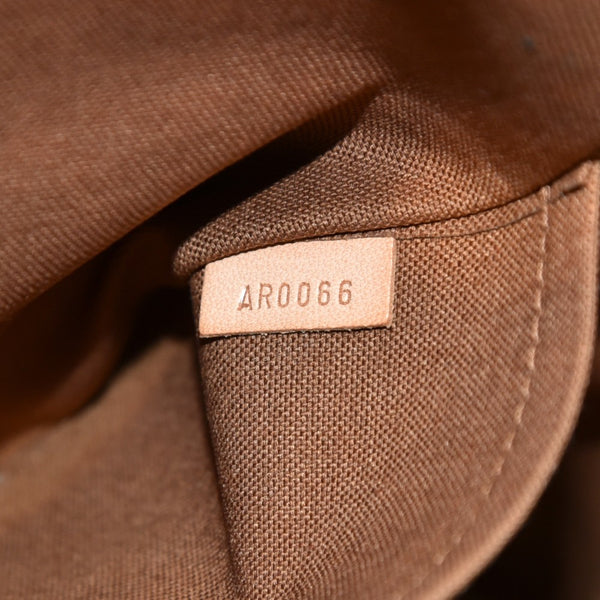 Louis Vuitton Lockit GM Monogram Canvas Shoulder Bag LV purse