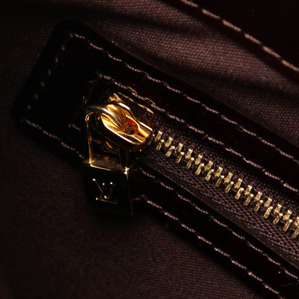 Louis Vuitton Vernis Wilshire PM