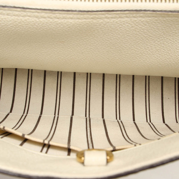 Louis Vuitton Monogram Empreinte Montaigne MM