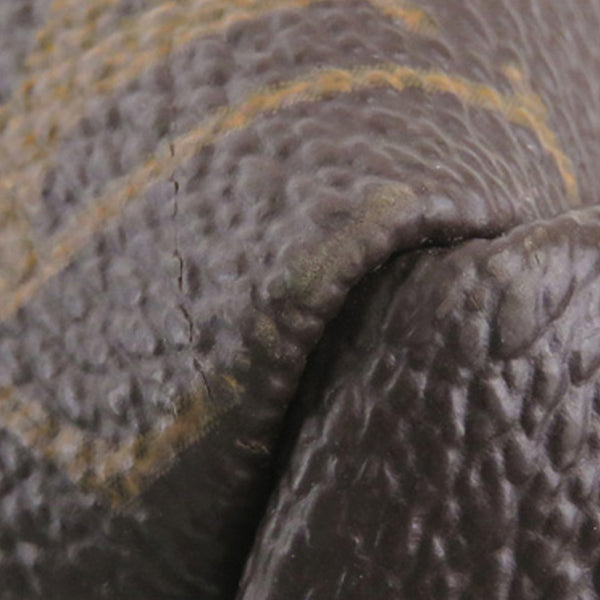 Louis Vuitton Monogram Artsy MM