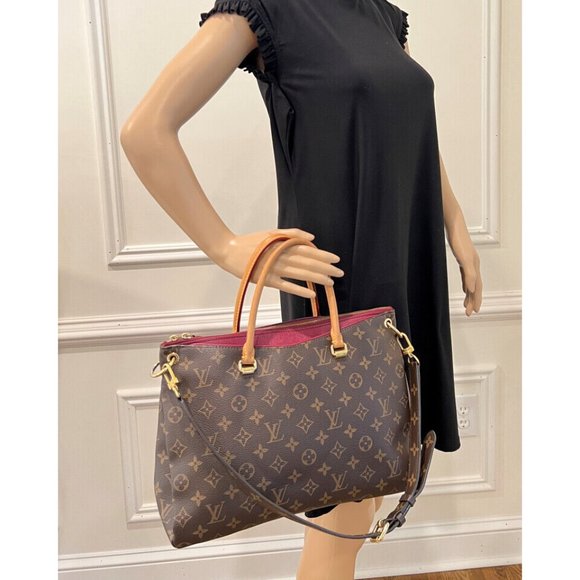 Louis Vuitton Pallas MM Satchel in Monogram Canvas and Calfskin | Mint Condition