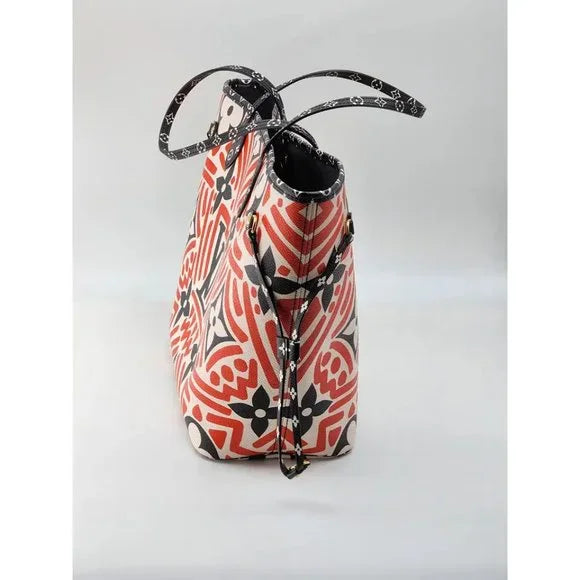 Louis Vuitton Crafty Giant MM With Pochette Monogram Canvas | Like New Condition