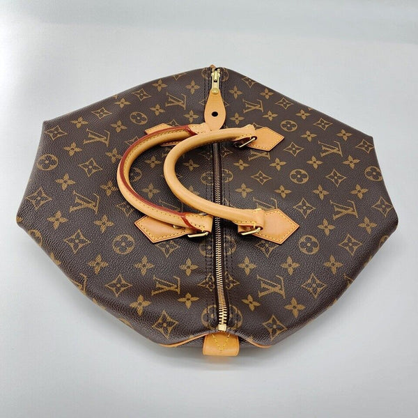 Louis Vuitton Speedy 35 Tote in Monogram Canvas in Mint Condition