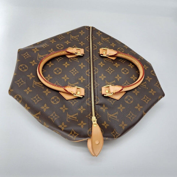 Louis Vuitton Speedy 35 Tote in Monogram Canvas in Mint Condition