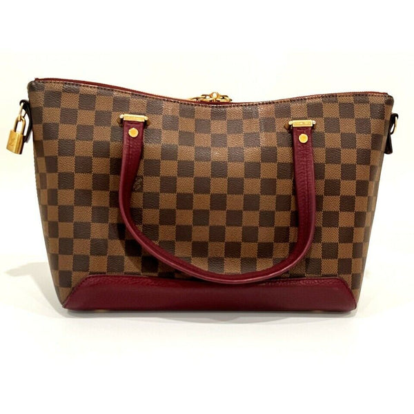 Louis Vuitton Hyde Park Damier Ebene Shoulder Bag in Mint Condition