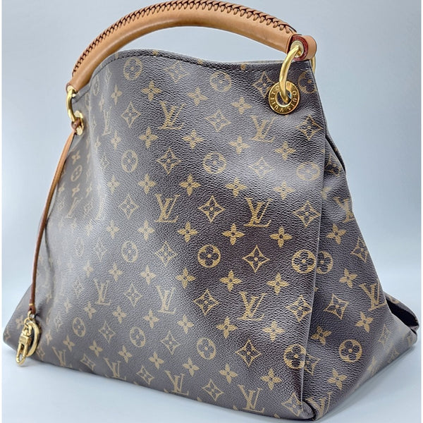 Louis Vuitton Artsy MM Monogram Canvas Hobo Bag in Excellent Condition