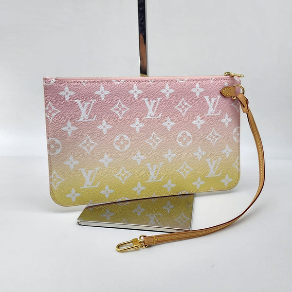Louis Vuitton Neverfull Giant By The Pool MM Tote W/ Pochette In Mint Condition