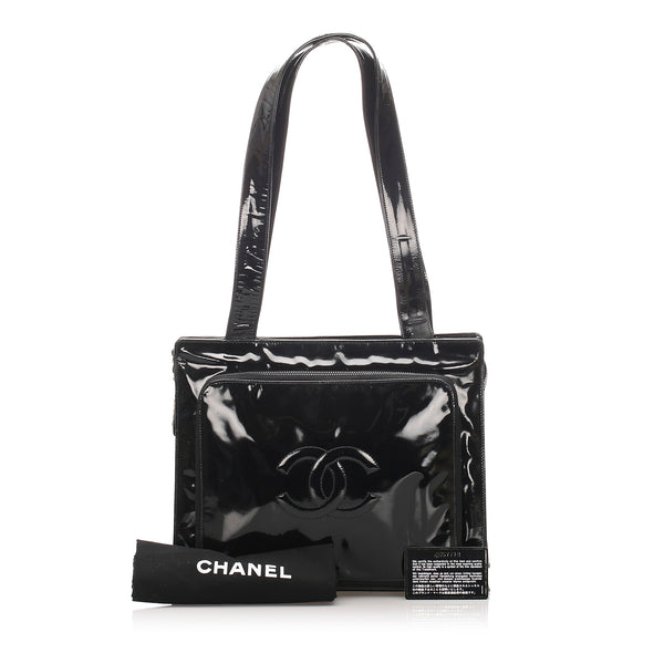 Chanel CC Patent Leather Shoulder Bag