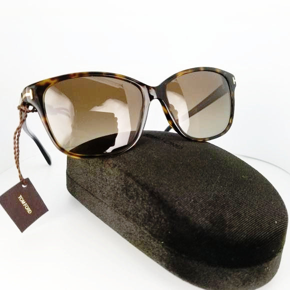 Tom Ford Unisex Rectangle Sunglasses Polarized Lenses TF0432 52H