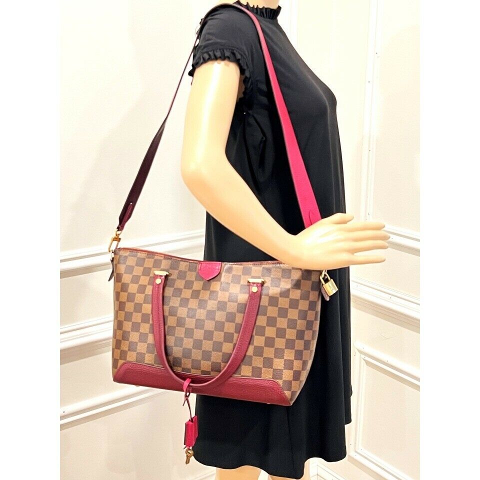 Louis Vuitton Hyde Park Leather Handbag
